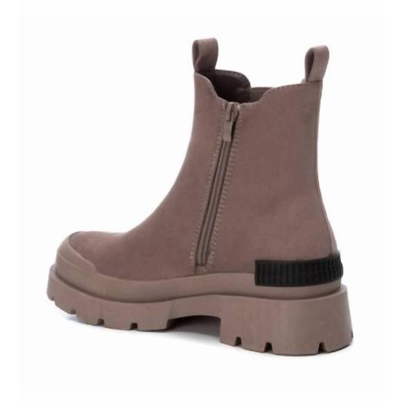 NEW XTI women's suede ankle booties in light brown - Picture 2 of 2